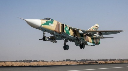 Iran Berhasil Overhaul Jet Tempur Sukhoi 24