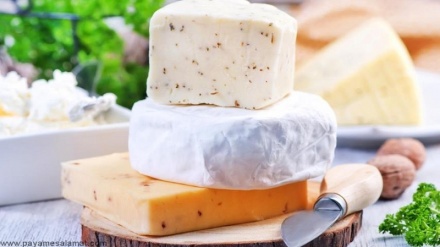  5 دلیل برای این که صبحانه پنیر بخورید