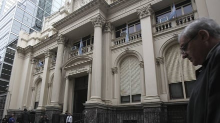 L'Argentina alleggerisce il debito