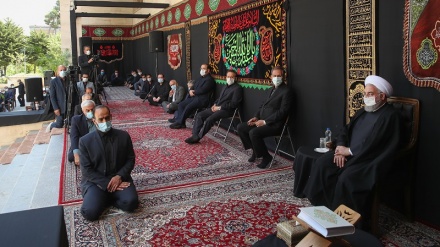 В Тегеране прошла траурная церемония по имаму Хусейну (мир ему!) при участии президента Хасана Роухани