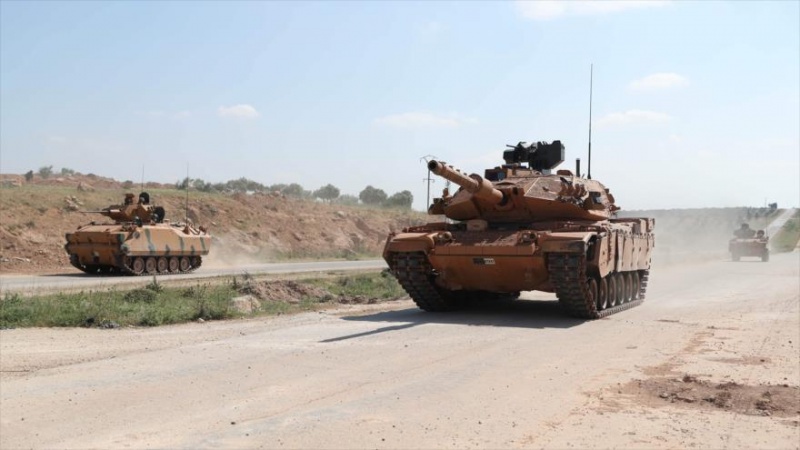 Fuerzas turcas atacan al Ejército sirio y los kurdas en Alepo