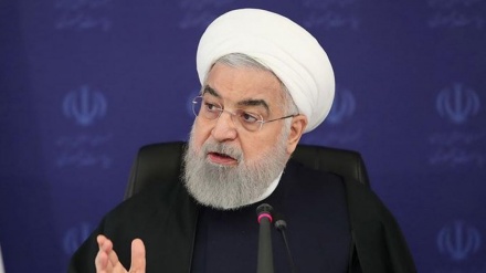 Rohani destaca fracaso de EEUU en crear crisis económica en Irán 