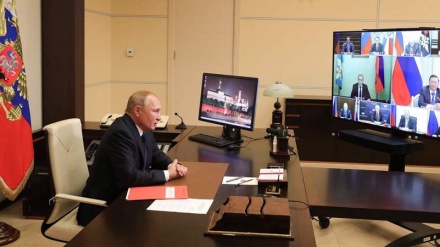 Putin says West looks as if prepared response to Belarus election in advance