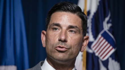 米国土安全保障長官代行が、人種主義抗議者の鎮圧を擁護