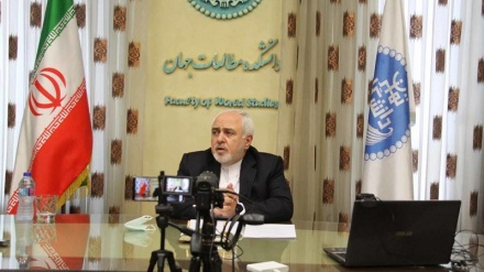 Zarif: Batı sonrası dünya yeniden şekilleniyor
