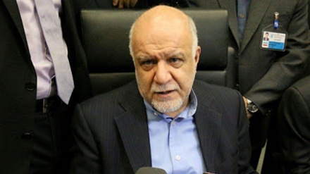 İran 3 ayrı petrol projesinde 4.7 milyar euro yatırım yaptı 