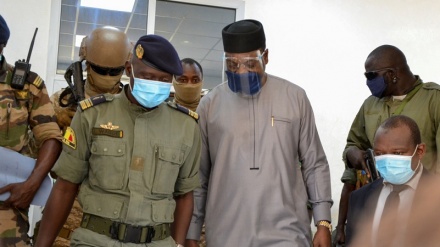 Mali junta, W. Africa mediators agree on ‘certain points,’ talks to continue