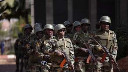 Mali: spari in una caserma, sede Tv evacuata