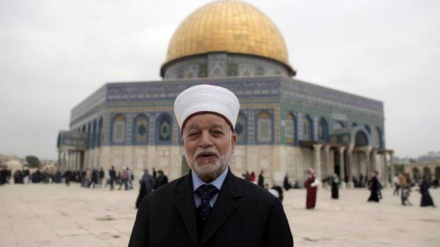  Al-Quds Mufti quits UAE forum over endorsement of Israel normalization 