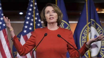 Pelosi ve bazofia inconstitucional las órdenes económicas de Trump