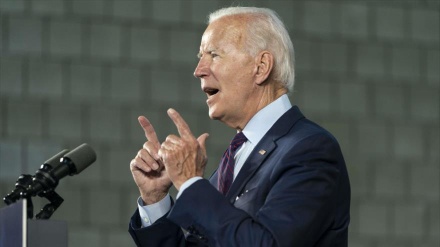 Biden: Trump está librando guerra imprudente contra Seguridad Social