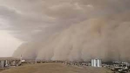 Түркия астанасында құмды дауыл болды