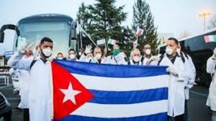 Nobel per la Pace, medici di Cuba candidati ufficialmente: hanno aiutato l'Italia contro il Covid