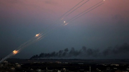 パレスチナ抵抗勢力、シオニスト占領地をミサイル攻撃、13人負傷