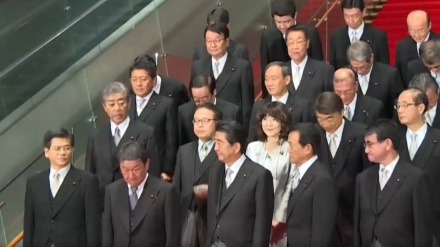 自民党総裁選の行方は