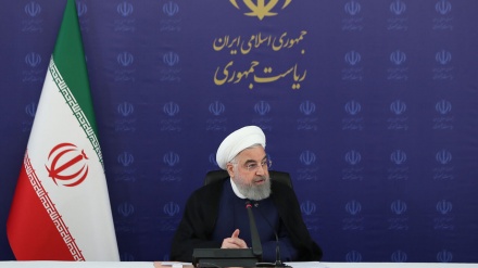 イラン大統領、「コロナ禍でイランをロックダウンに追い込む敵の陰謀は失敗」