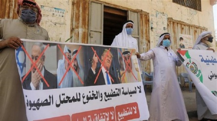 Outrage growing over Bahrain’s normalization with Zionist entity