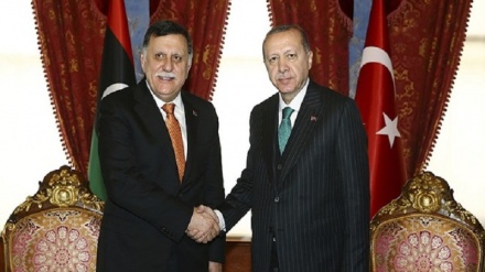 Incontro a Istanbul tra Sarraj Erdogan 