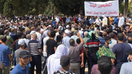 Palestinos se manifiestan contra acuerdos con Israel en Cisjordania+Fotos