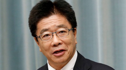 日本官房長官、「北方領土でのロシア軍事演習、日本の立場と相容れない」