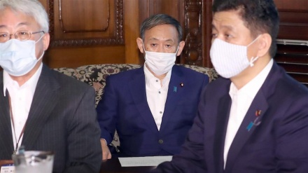 菅官房長官が、衆参両院に１６日の臨時国会召集を伝達　