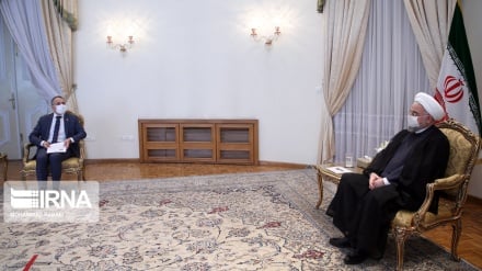 Rouhani: Rakyat Iran tidak akan Menyerah dihadapan Intimidasi AS