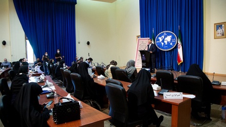 Irán advierte a Azerbaiyán y Armenia que no tolera agresión en su territorio