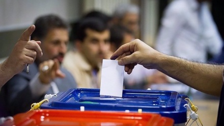 Iran holds run-off parliamentary vote amid strict COVID-19 measures