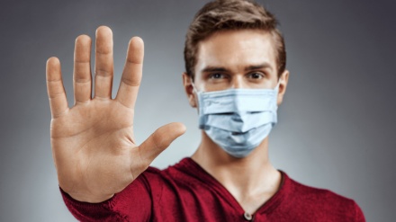 Бурунни тузли эритма билан чайиб юриш коронавирусдан сақланишга ёрдам берадими?