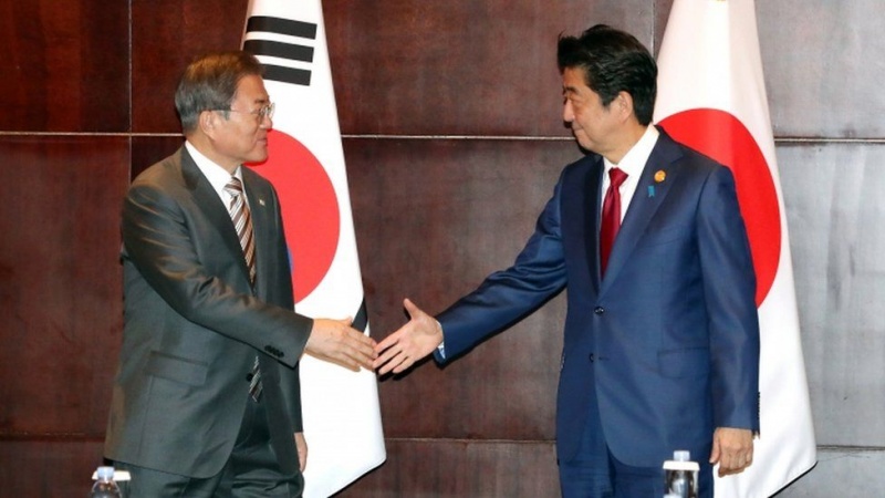 文大統領と安倍氏