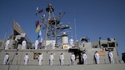 הצבא האיראני מסיים את תמרוני ד'ולפקאר 99