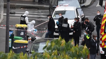 Paris'te bıçaklı saldırıda 5 kişi öldü