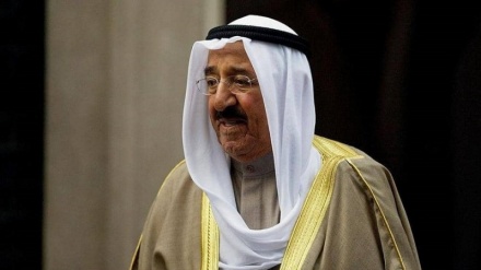 クウェートのサバハ首長が死去　