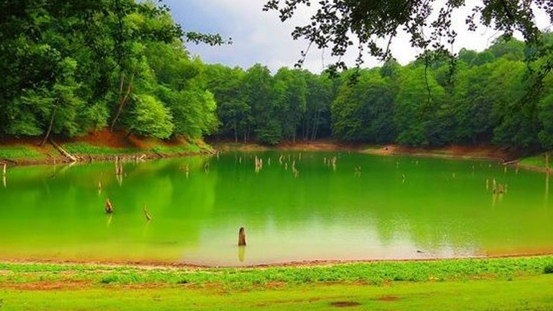 Liqeni Çurat në Mazandaran