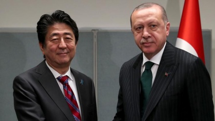 安倍首相がトルコ大統領と電話会談 緊密な連携を確認