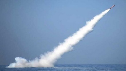 Rudal Bawah Laut Iran Sukses Hancurkan Target