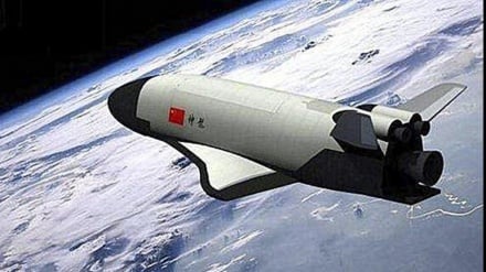 中国の再利用可能な宇宙船、無事地球に帰還