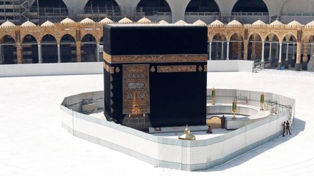 बिन सलमान के सऊदी अरब में काबा ख़ाली और नाइट क्लबों में भीड़!