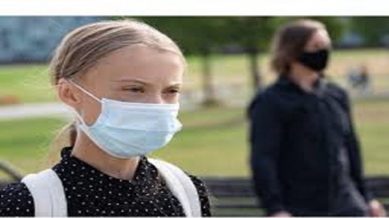Clima, Greta Thunberg torna a manifestare