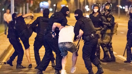 Bielorussia: oltre 800 arresti in tutto il Paese