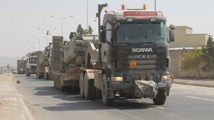 Türkiye tanklarını Yunan sınırına gönderdi