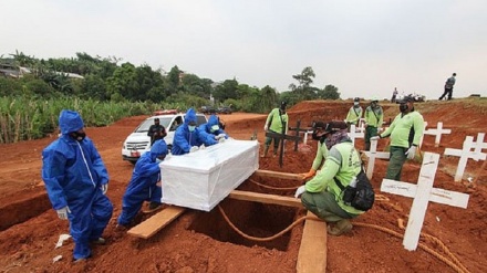 د ماسک د نه اچولو عجیبه سزا ورکړل شوي ده