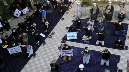 Pelajar Agama Iran Kecam Hubungan UEA-Bahrain dengan Israel (2)