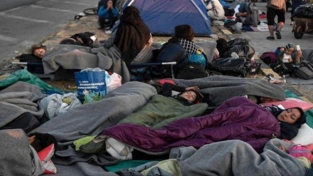 (FOTO DEL GIORNO) Grecia, la condizioone di migranti a Lesbo