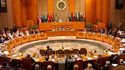 Kërkesat popullore për ta kthyer selinë e Ligës Arabe në një sallë dasmash