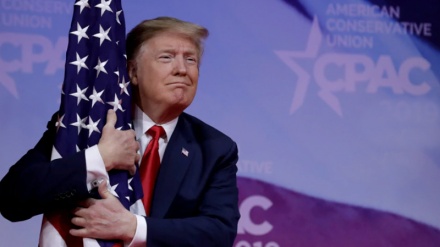 डिक्टेटरों से है ख़ास मुहब्बत, हमेशा वाइट हाउस में बने रहने का सपना देख रहे हैं अमरीकी राष्ट्रपति...ईरान के ख़िलाफ़ युद्ध और अमरीका में गृहयुद्ध की आग लगा सकते हैं ट्रम्प!