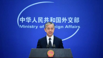 美国以所谓的“强迫劳动”问题为借口 制裁 中国新疆的棉花产品   中国回应：停止搞政治操弄