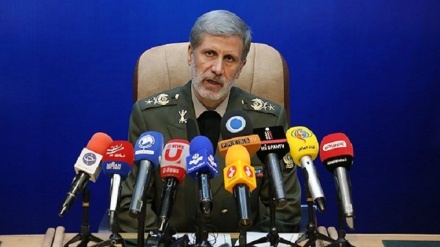 Defense minister: Iran constantly boosting missile power