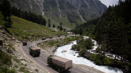 中印就怎么避免边境冲突升级？