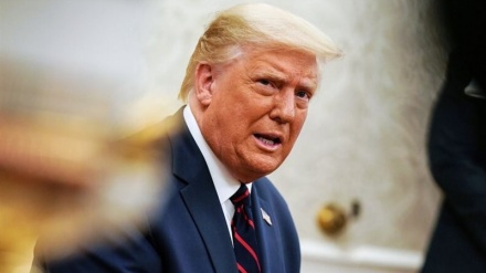 トランプ大統領宛てのリシン入り小包事件、容疑者の女を逮捕